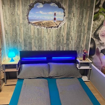 Hipokratios 3 Zimmer Mit Gemeinschaft Wc Fürth Dış mekan fotoğraf